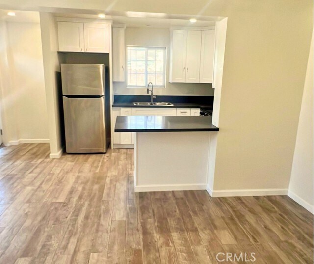 Building Photo - 12019 Sycamore St