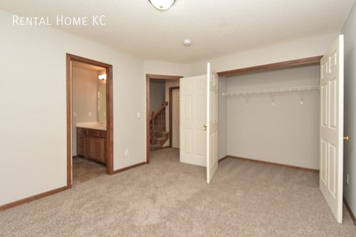 Building Photo - 23520 W 73rd Terrace