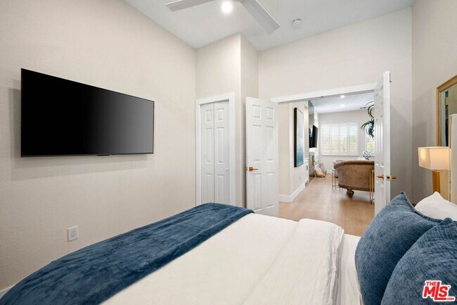 Building Photo - 3260 N Avenida San Gabriel Rd