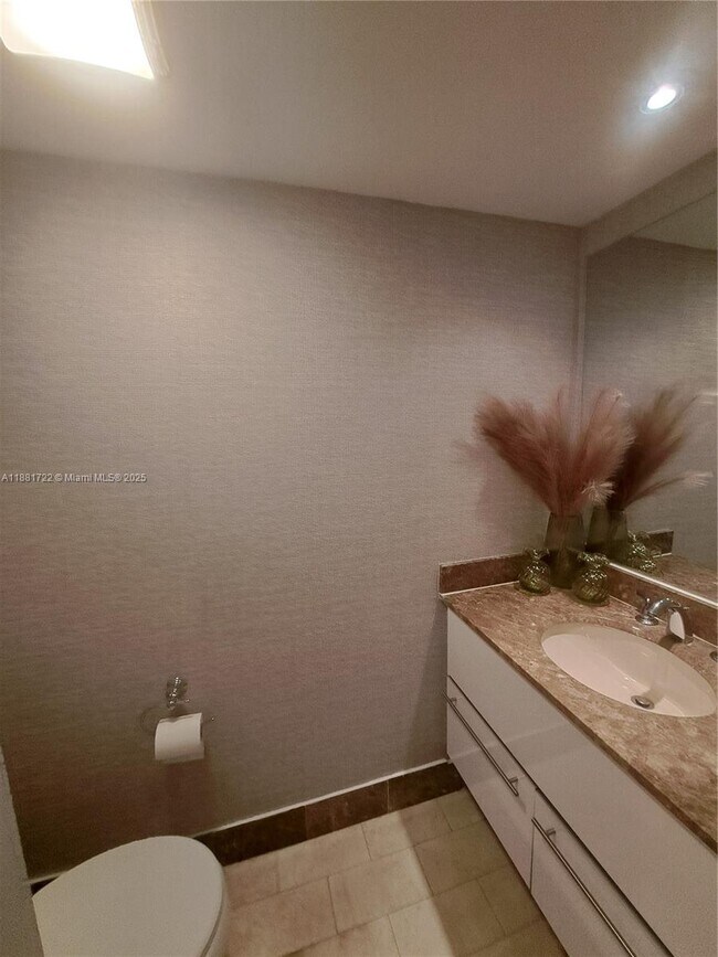 Building Photo - 468 Golden Isles Dr