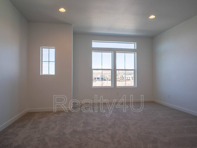 Building Photo - 3545 Hardman Way
