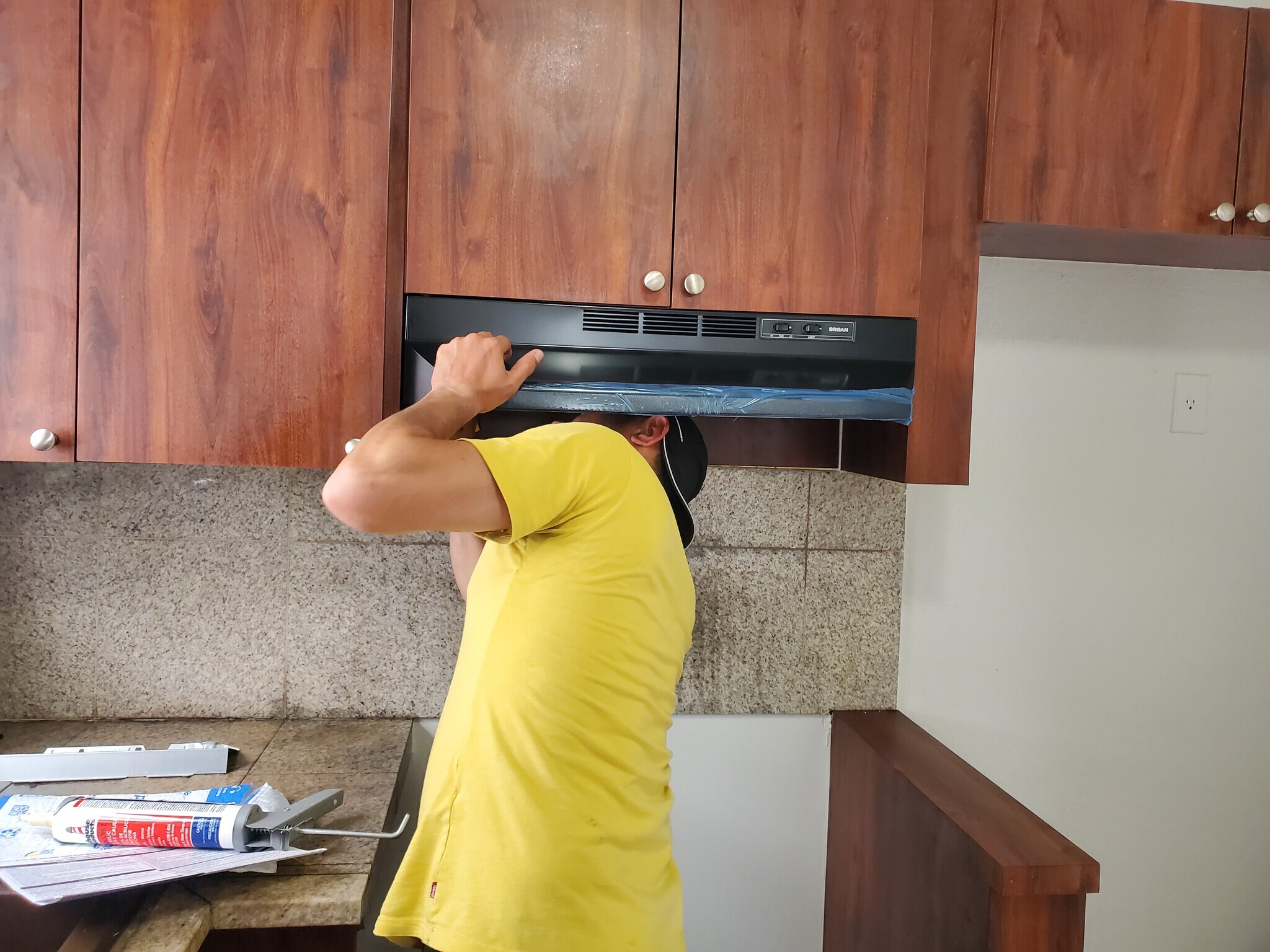 Building Photo - 145 W 43rd St