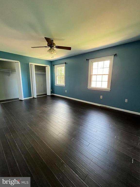 Building Photo - 9630 Kanfer Ct