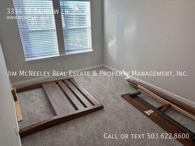 Building Photo - 3314 SE Farrow Ln