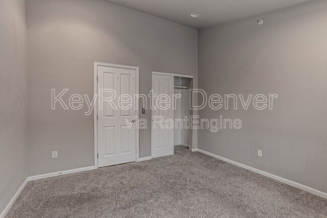 Building Photo - 7388 S Alkire St
