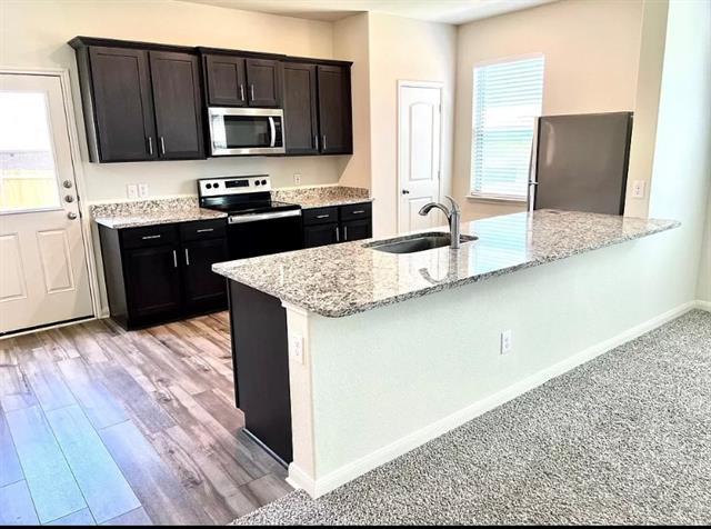 Building Photo - 104 Bandana Cir