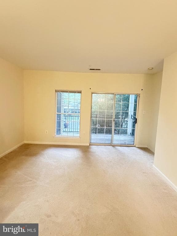 Building Photo - 4137 Fountainside Ln