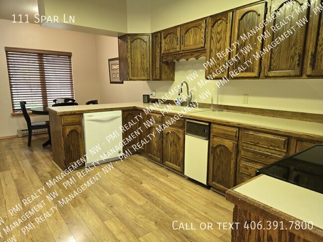 Building Photo - Fully furnished & Utilities included!  2+ ...