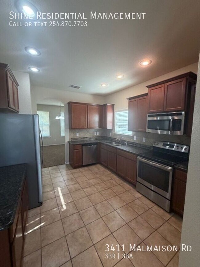 Building Photo - 3411 Malmaison Road