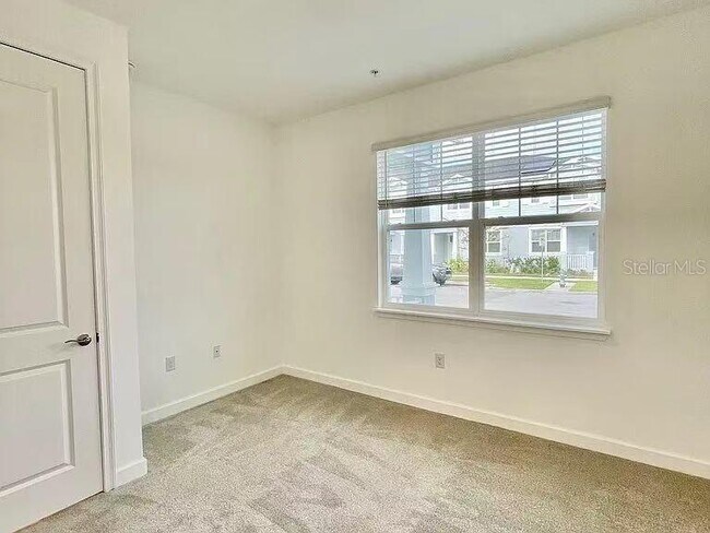 Building Photo - 12072 Via Caselli Ln