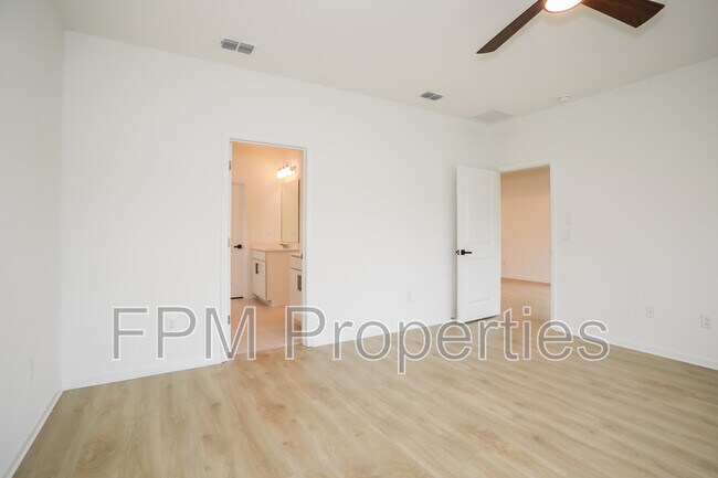 Building Photo - 81 Stargaze Ln