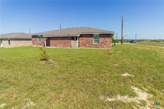 Building Photo - 400 Justin Ln