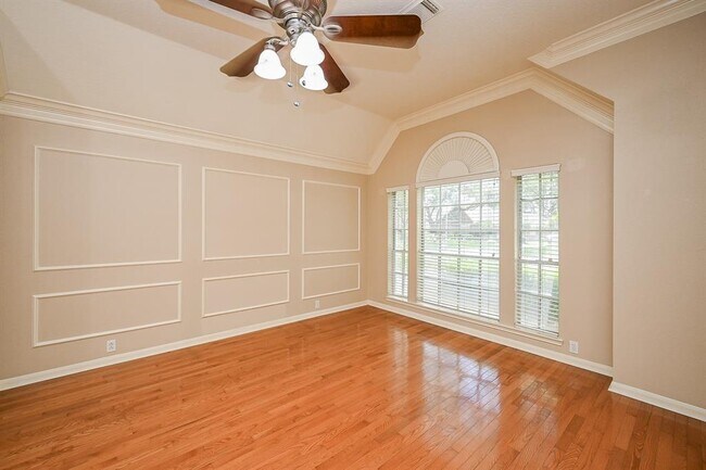 Building Photo - 1335 Remington Crest Dr