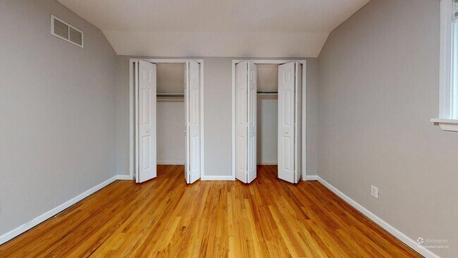 Building Photo - Maple Heights Area - 3 Bedroom Single Family Home