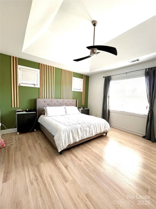 Building Photo - 1101 Waterlily Dr