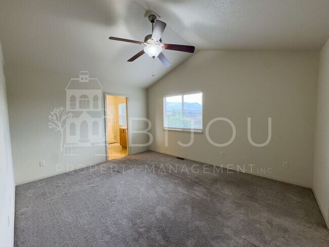 Building Photo - 1234 Chelsea Village Heights