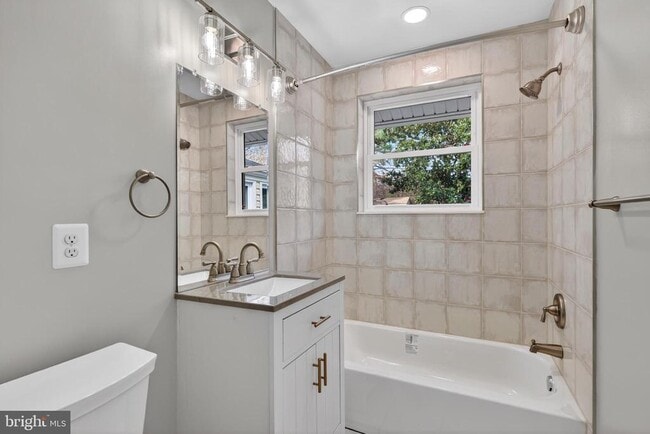 Building Photo - 4625 Strathblane Pl