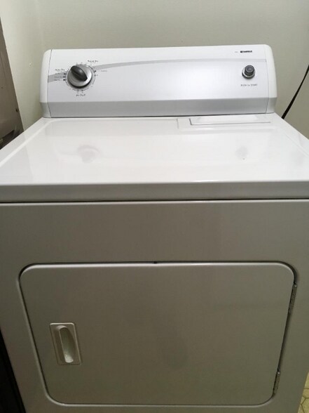 Building Photo - 6340 S 35th St