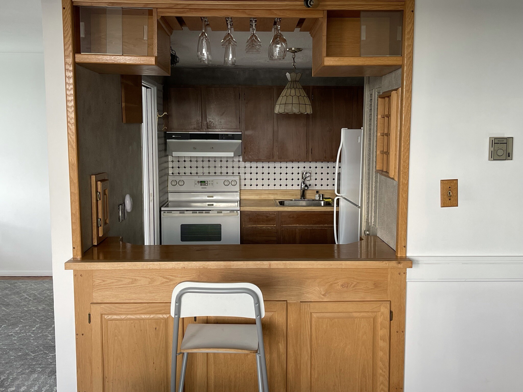 Bar to host friends and family - 1 E University Pky