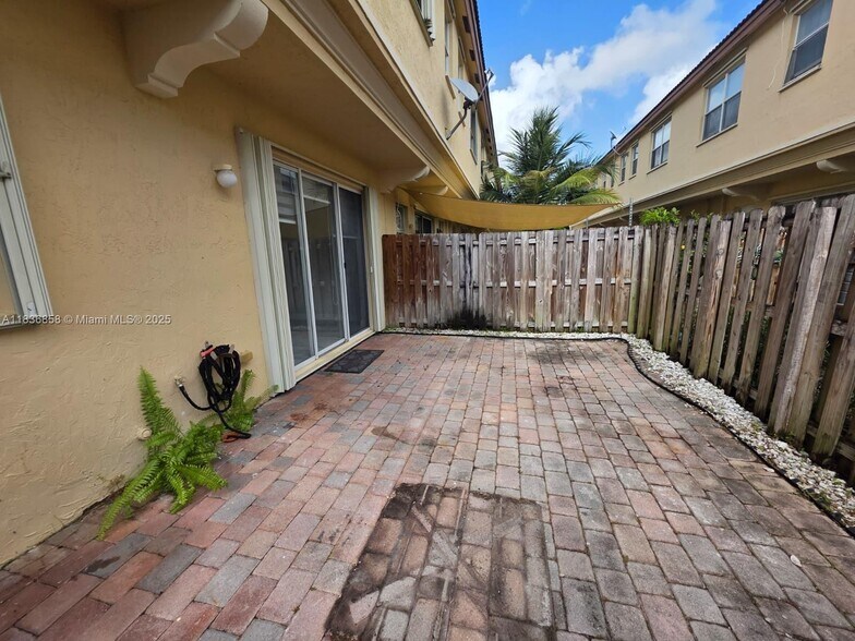 Building Photo - 12822 SW 135th St