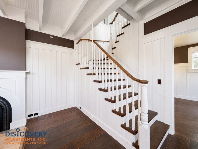 Building Photo - Exquisitely Remodeled Contemporary Piedmont Cottage with Timeless Charm and Premium Finishes