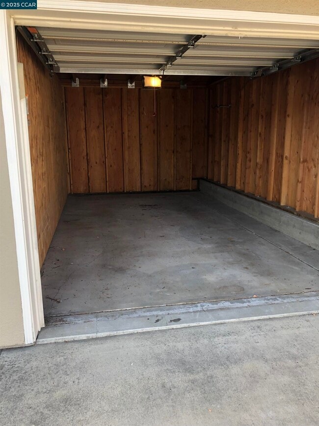 Building Photo - 4003 Park Blvd