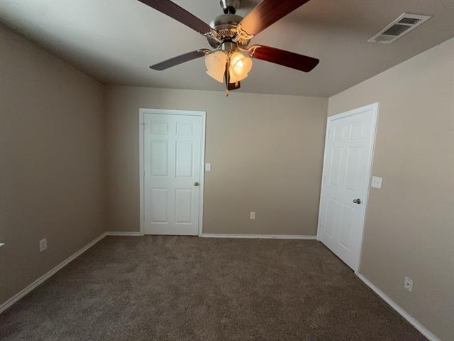 Building Photo - 704 E College St