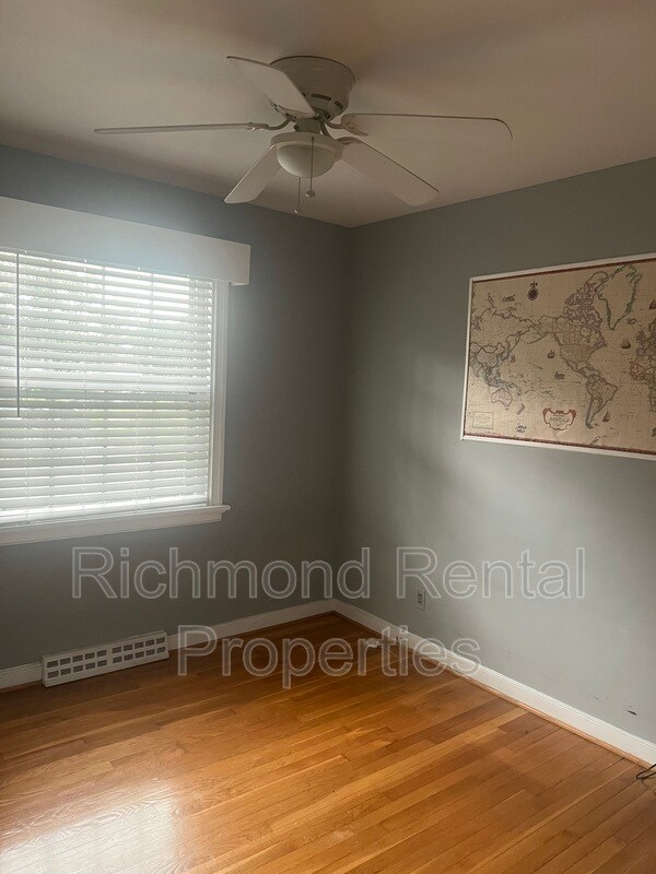 Building Photo - 5021 Thrush Ln