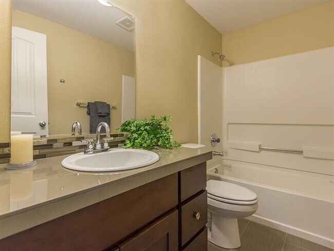 Building Photo - 17685 NW Concordia Ct