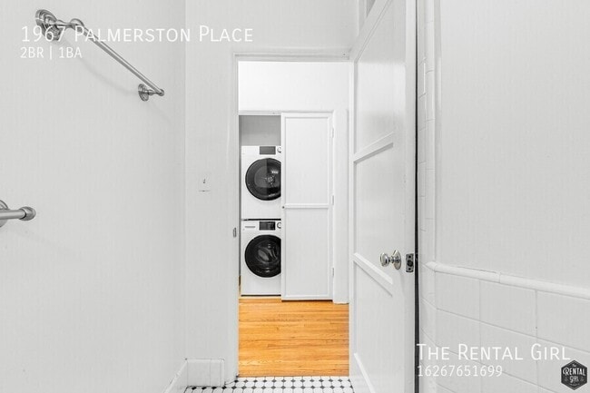 Building Photo - 1967 Palmerston Pl