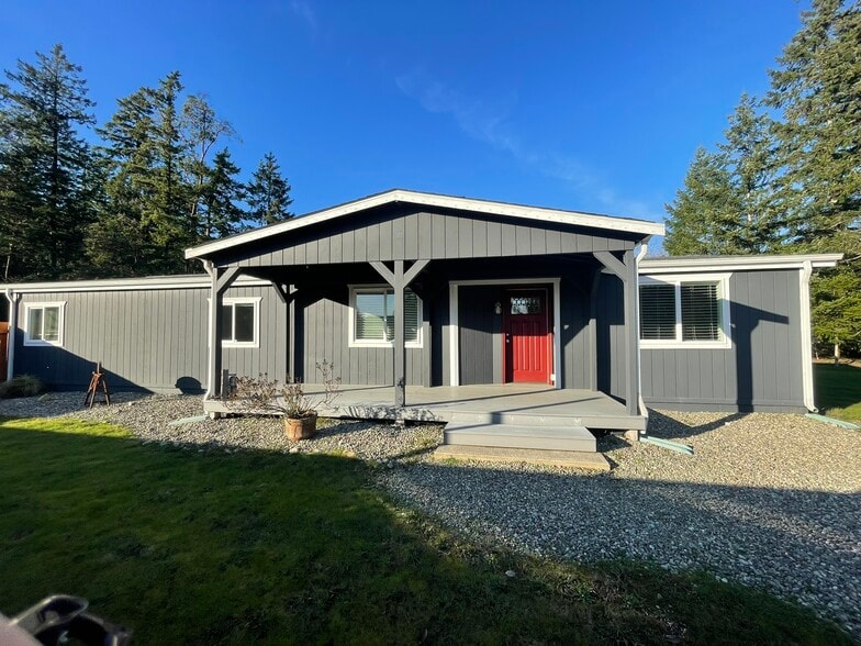 Building Photo - 14803 Purdy Dr NW