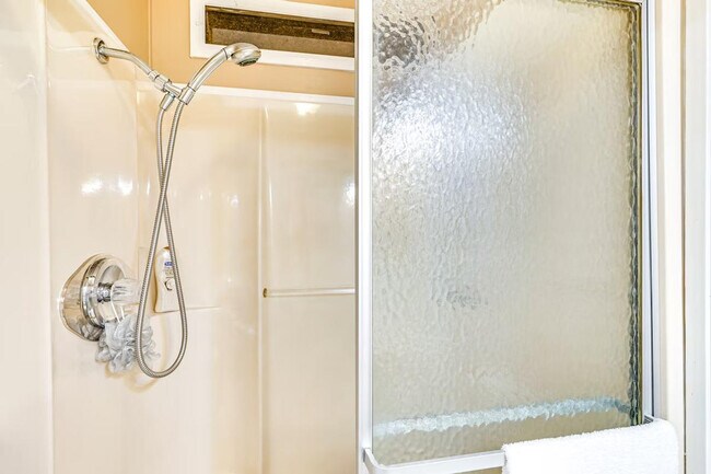 Building Photo - 4149 Via Aragon