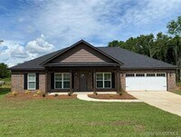 Building Photo - Available August!