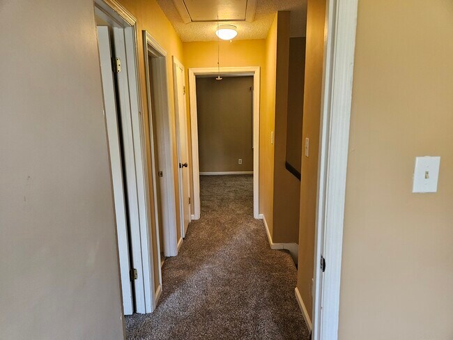 Building Photo - 148 Glen Acres Ct