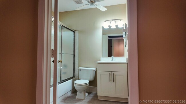 Building Photo - 5418 Firenze Dr