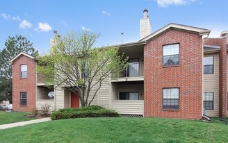 Building Photo - 2028 N Rand Rd