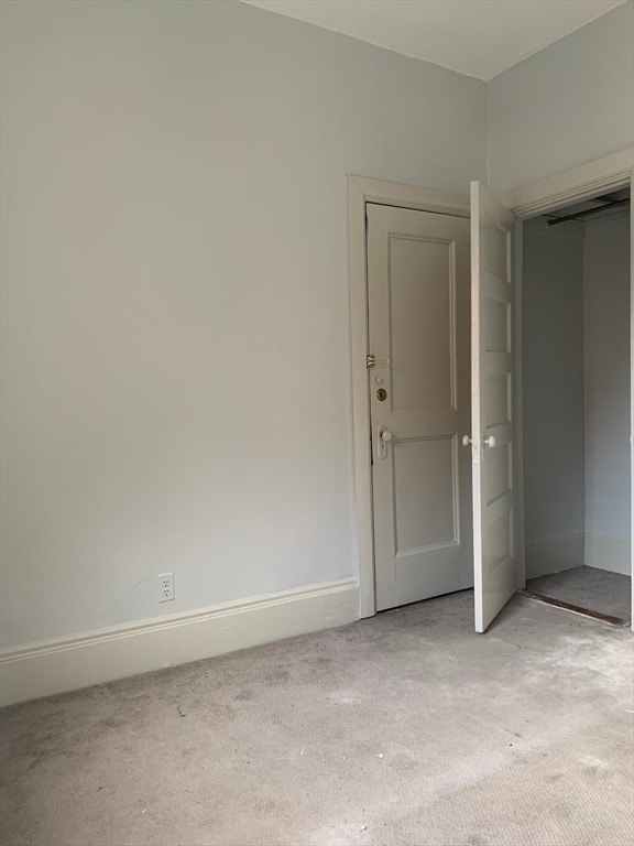 Building Photo - 369 Tappan St