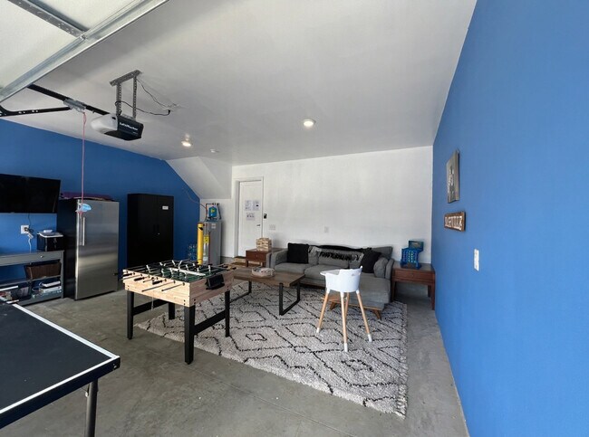 Building Photo - 116 Fitzgerald Dr