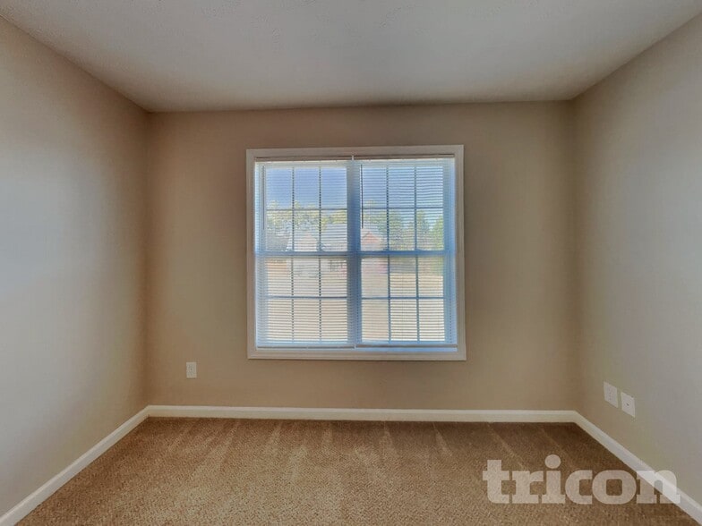 Building Photo - 200 Lattimore Rd