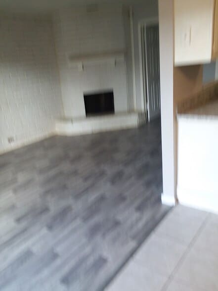 Building Photo - 6909 Chasewood Dr