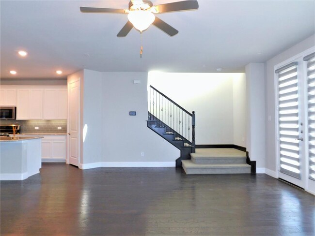 Building Photo - 5520 Liberty Dr