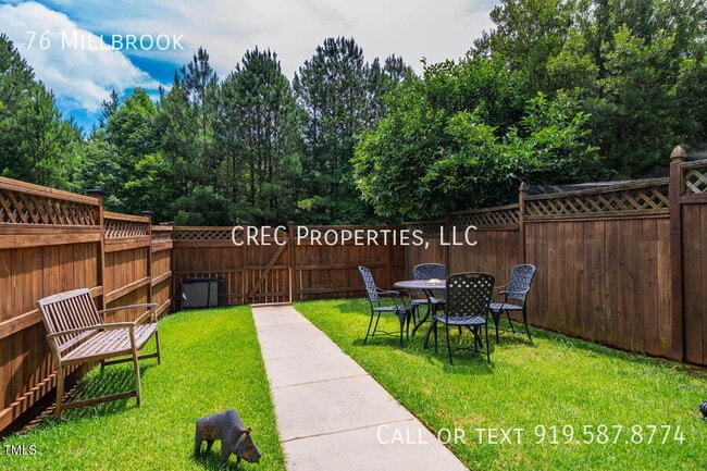 Building Photo - 76 Millbrook-