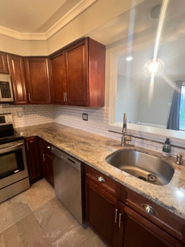 Building Photo - 4903 Chelsea Cove N