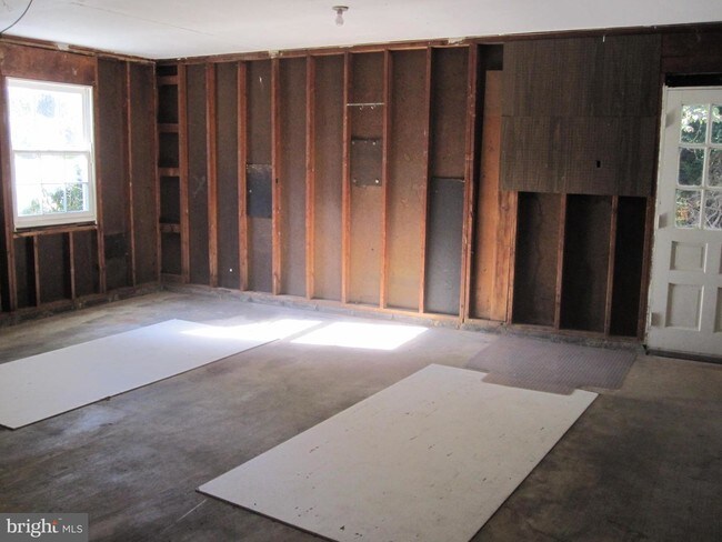 Building Photo - 7805 Ivymount Terrace