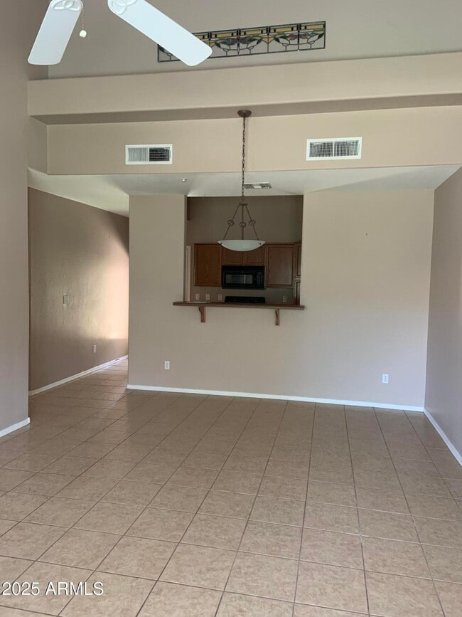 Building Photo - 7977 W Carolina Dr