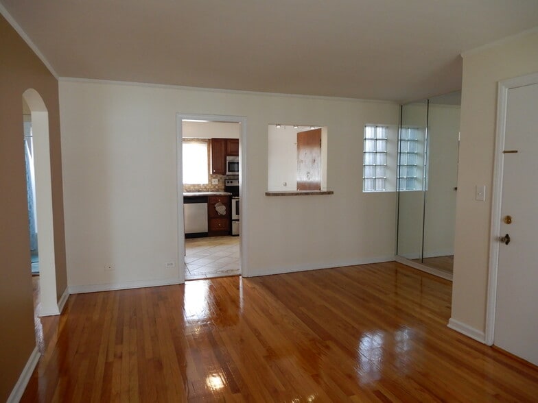 Building Photo - 1508 N Harlem Ave