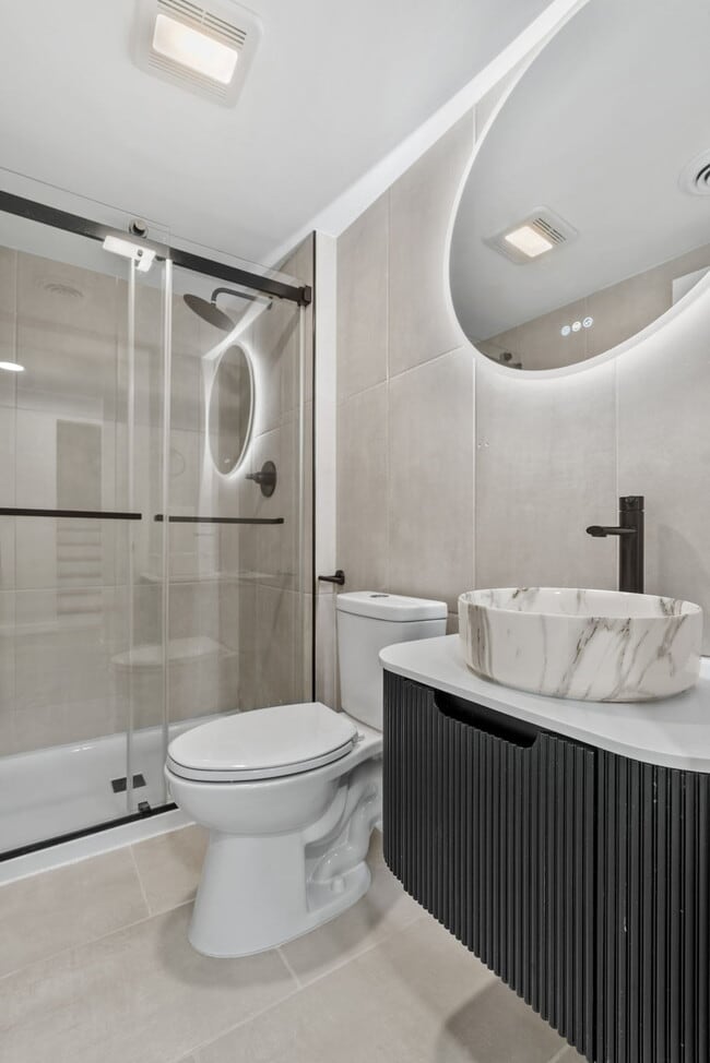 Building Photo - "Charming 4-Bedroom Home with Granite Elegance in Lino Lakes – 2584 Sq Ft of Comfort!"