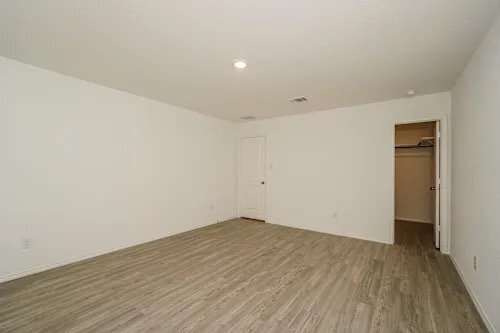 Building Photo - 121 Parish Ln