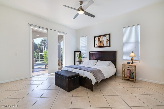 Building Photo - 461 Everglades Blvd N