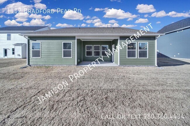 Building Photo - 1112 Bradford Pear Rd